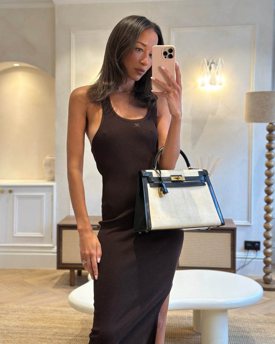 *COLLECTORS PIECE* Hermès Vintage Kelly 32 Sellier Bag in Black Box Leather and Parchemin Crinoline with Gold Hardware