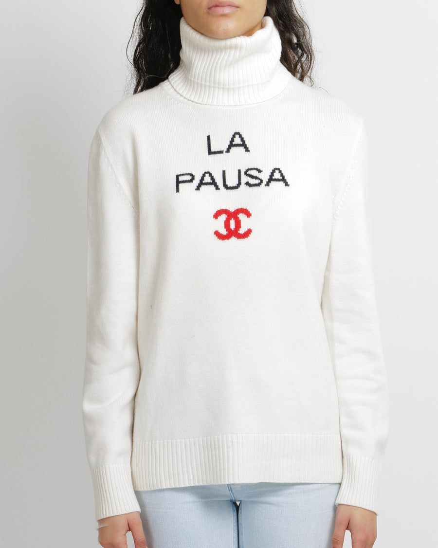 Chanel Cruise 2019 White Cashmere La Pausa High-Neck Jumper with Black Logo Print and Red CC Logo Size FR 40 (UK 12)