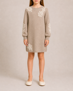 Chloé Kids Beige Knit Dress with White Floral Embroideries and Gold Logo Size 10 years RRP £575&nbsp;