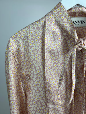 Lanvin Cream and Pink Daisy Print Silk Blouse with Neck Tie Size FR 36 (UK 8)