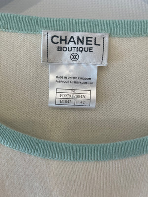 Chanel Cruise 1998 Cream and Pastel Multicolour Cashmere Jumper with Back CC Logo Detail Size FR 42 (UK 14)