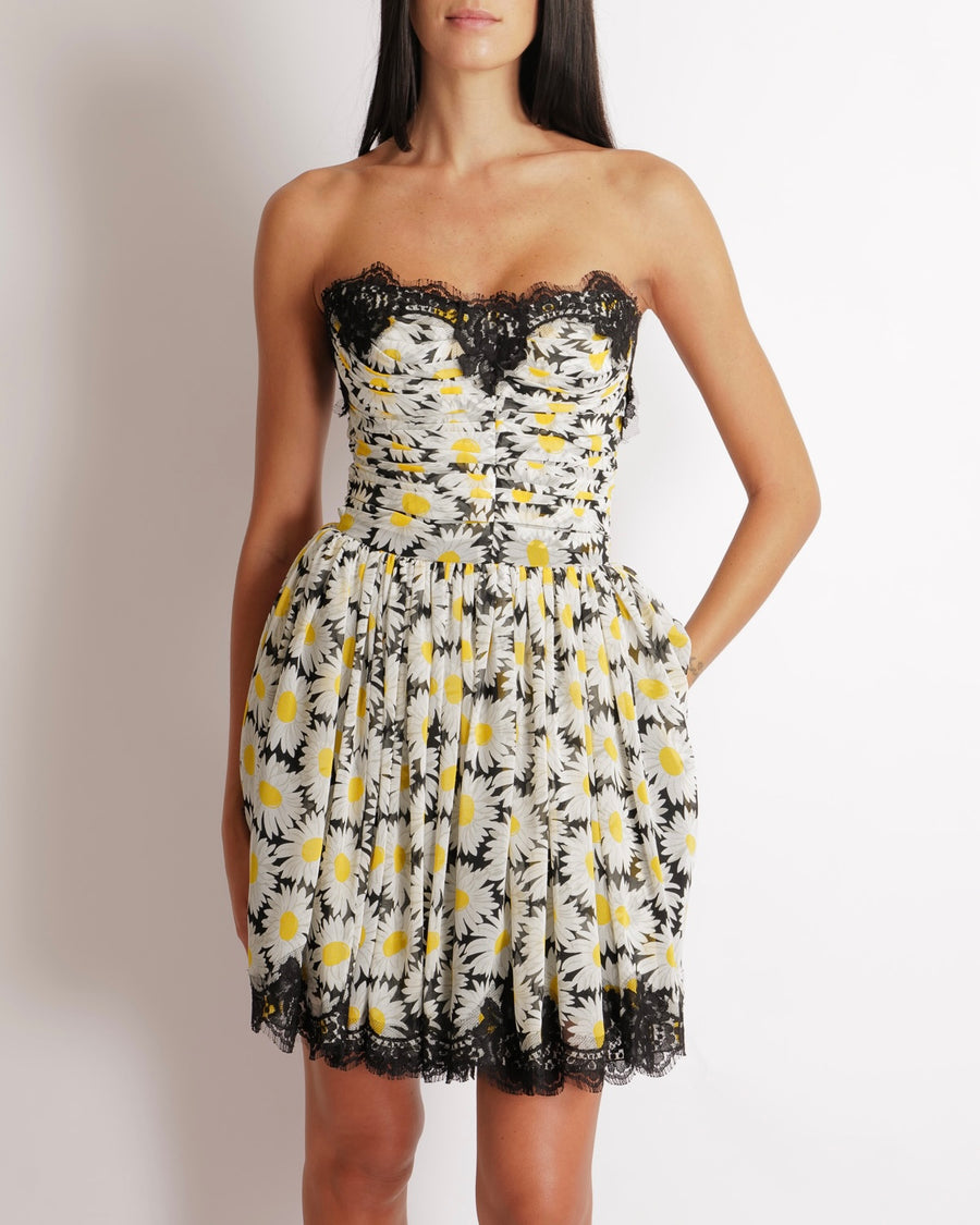 Dolce & Gabbana Black and White Daisy Printed Sleeveless Mini Dress with Rouched Bustier Top Detail and Black Lace Trims Size IT 38 (UK 6)