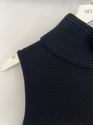 Chanel Black Sleeveless High-Neck Knitted Pleated Midi Dress with Pocket Detail Size FR 34 (UK 6)