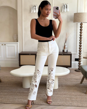 Chanel 24P White Denim Straight Leg Jeans with Pockets and Cut Out Floral Embroidery Size FR 36 (UK 8) RRP £2750