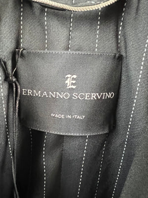 Ermanno Scervino Black Single-Breasted Blazer Jacket with Black Flower Patch Detail Logo Button Detail Size IT 36 (UK 4)