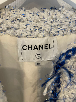 Chanel SS18 White and Blue Fantasy Tweed Jacket with Silver CC Logo Button Detail Size FR 38 (UK 10) RRP £5,100