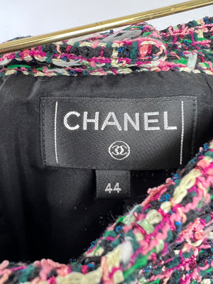 *HOT* Chanel 19P Pink, Black, Green Tweed Jacket and Skirt Set with CC Logo Buttons and Sequin Stitch Detail Jacket Size FR 42 (UK 14) Skirt Size FR 44 (UK 16)