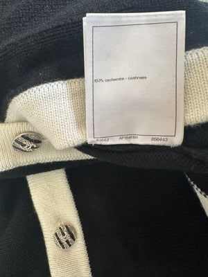 Chanel 24C Black & White Cashmere Long Sleeve Cardigan with CC Buttons Detail Size FR 36 (UK 8) RRP £3200