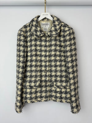 Chanel 98/A Grey Houndstooth Jacket with CC Button Detail Size FR 40 (UK 12)