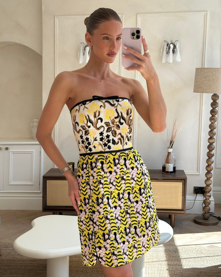 Giambattista Valli Lace & Floral Embroidery Yellow, Pink, Black Strapless Mini Dress size IT 40 (UK 8)