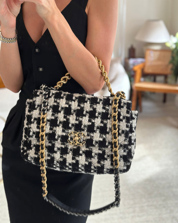 Chanel Black, White Tweed Ribbon Houndstooth Medium 19 Bag with Mixed Hardware