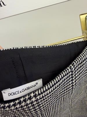 Dolce & Gabbana Kids Black and White Houndstooth Mini Wool Skirt with Logo Size 8 years RRP £350