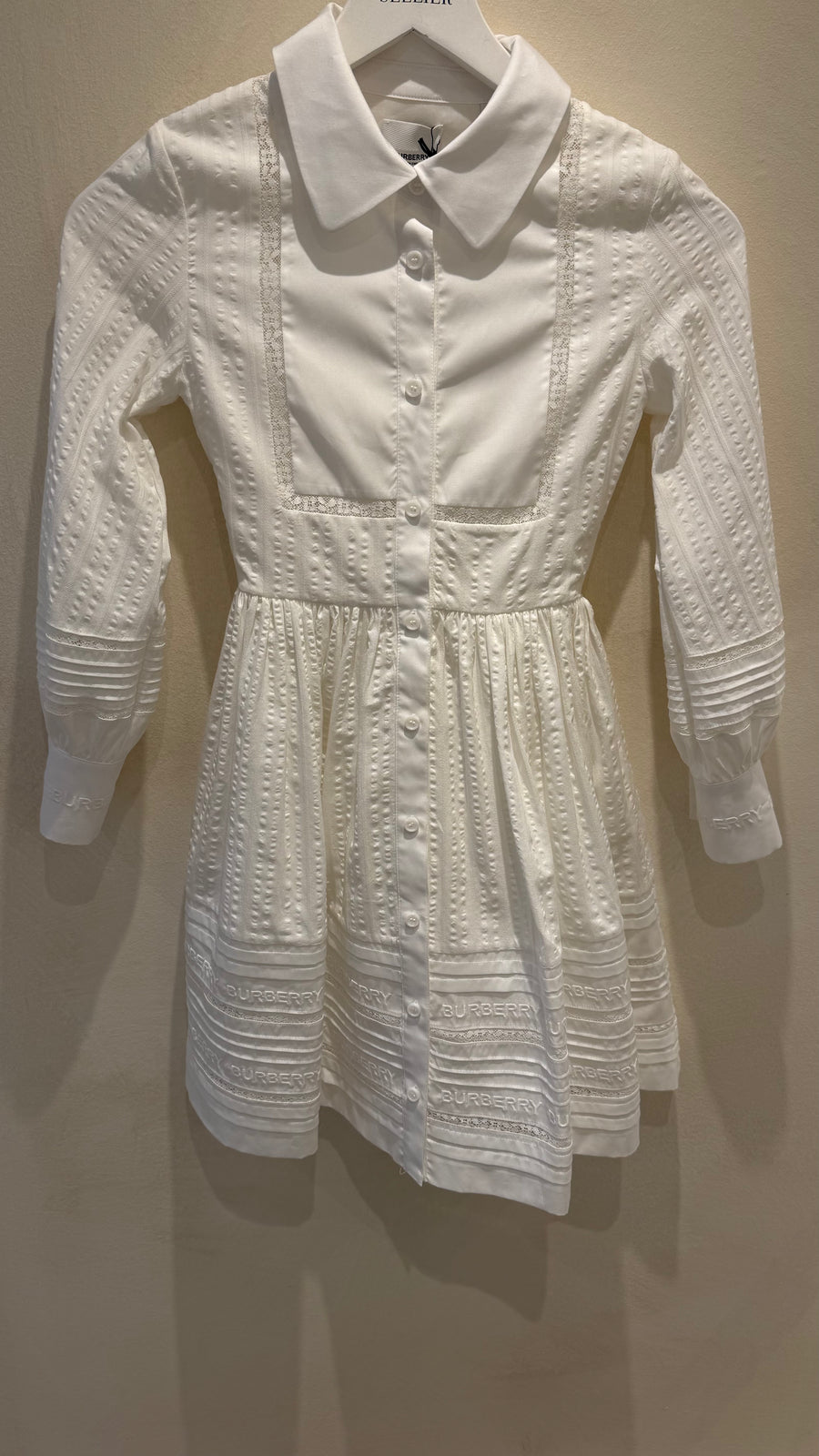 Burberry Kids White With Embroidery and Logo Details Long Sleeves Dress Size 10 years