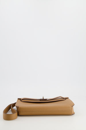 Hermès Kelly Depeches Pochette 25cm in Biscuit Togo Leather with Palladium Hardware