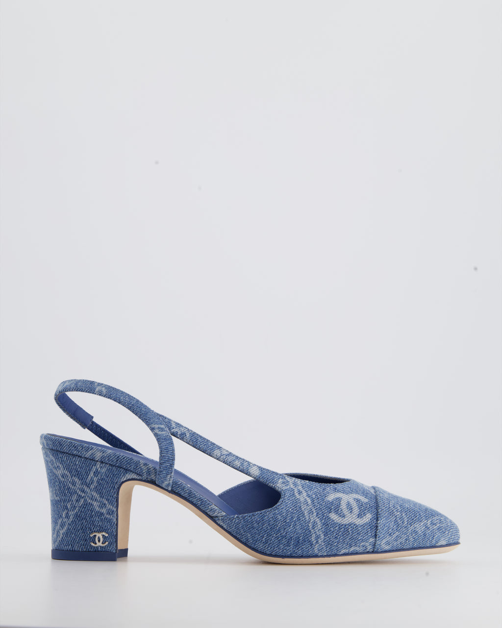 SUPER HOT* Chanel Denim Classic Slingback with Logo and Chain Details –  Sellier