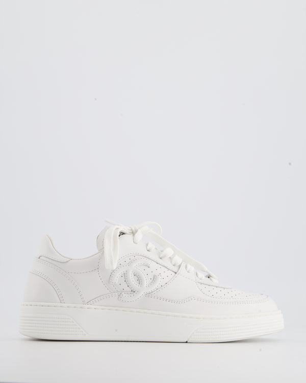 *HOT* Chanel White Sneakers in Calfskin Leather with Logo Detail Size EU 38.5