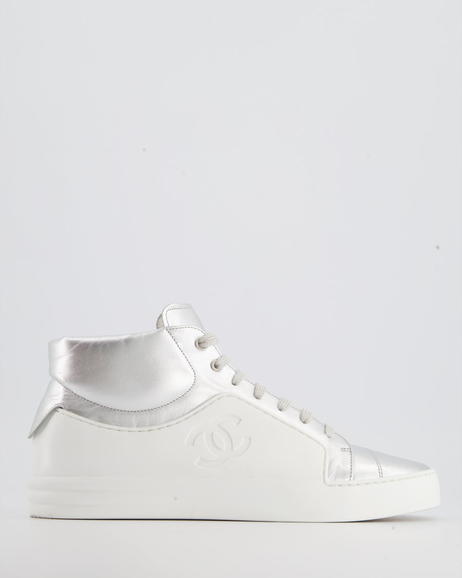 Chanel White Leather Trainers with Silver Detai Size EU 39.5 – Sellier