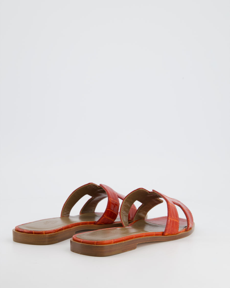 Hermès Sanguine Crocodile Oran Sandal Size EU 36