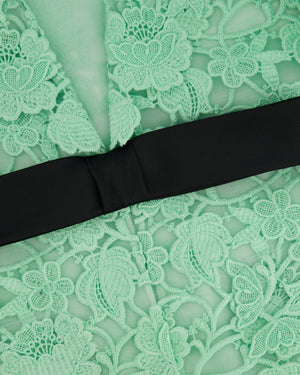 Giambattista Valli Mint Green Macrame Lace Coat with Silk Bow Closure Detail Size IT 38 (UK 6)