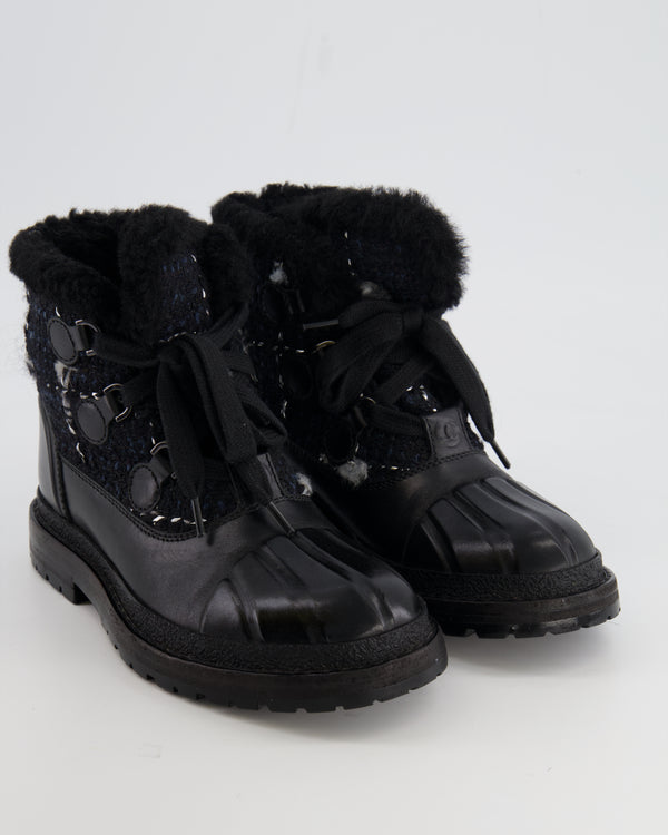 Chanel Black Tweed Shearling Snow Boots with CC Logo Detail Size 36.5