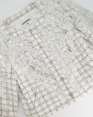Chanel White and Silver 20P Tweed Jacket with CC Logo Embellished Button & Abstract Silver Prints Size FR 42 (UK 14)