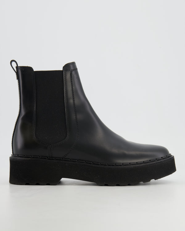 Tod's Black Leather Chelsea Boots Size EU 39.5 RRP £700