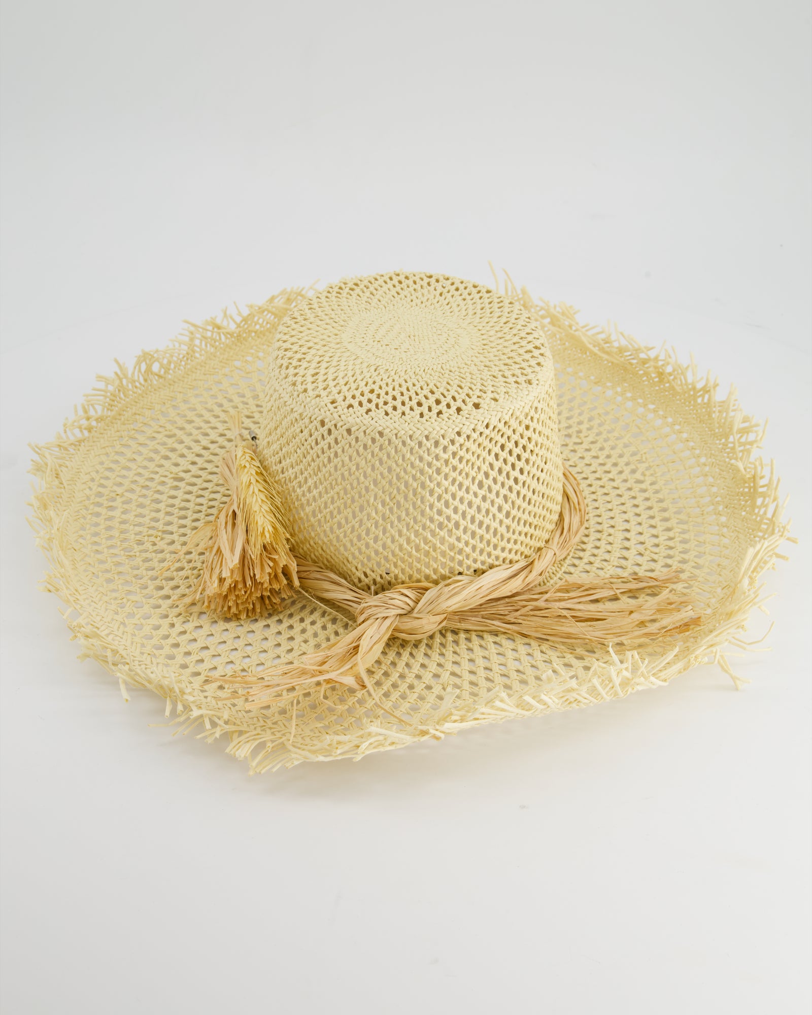 【関税&送料込】RUSLAN BAGINSKIY Hats Beige Logo-embellished Baker Boy Cap • Ruslan Baginskiy Hats