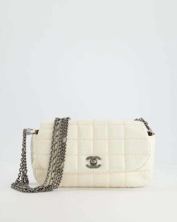 Chanel White Single Flap Lambskin Leather Bag with Gunmetal Hardware