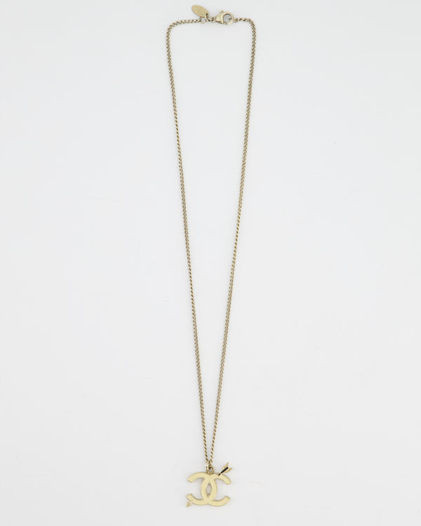 Chanel Champagne Gold Necklace with Cream CC Pendant