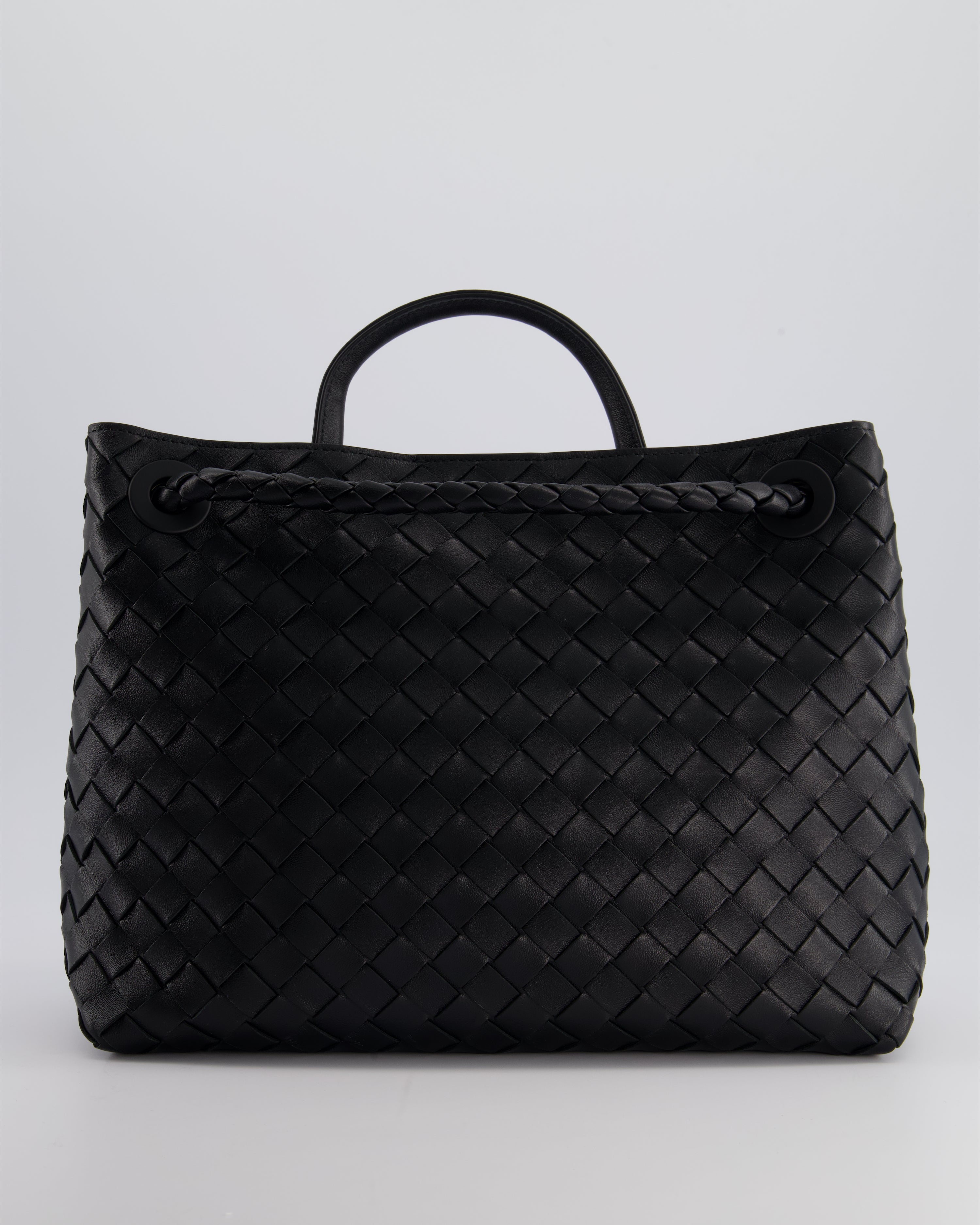 ショルダーバッグ Bottega Veneta Black Leather Medium Andiamo Crossbody Bag Bottega Veneta Black Leather Medium Andiamo Crossbody Bag