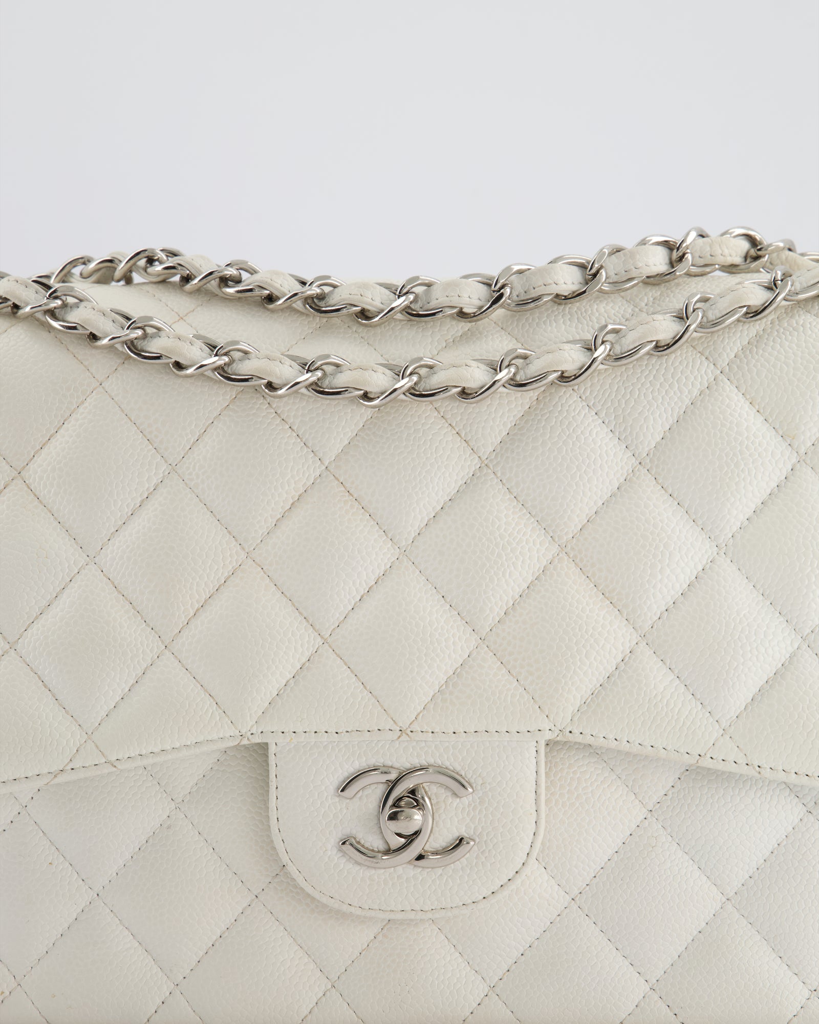 CHANEL ホワイトシルバー　シマリング　パウダー CHANEL ホワイトシルバーシマリングパウダー