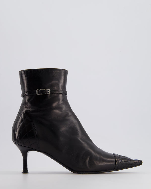 Chanel 05A Vintage Black Leather Pointed Toe Ankle Boots Size EU 36