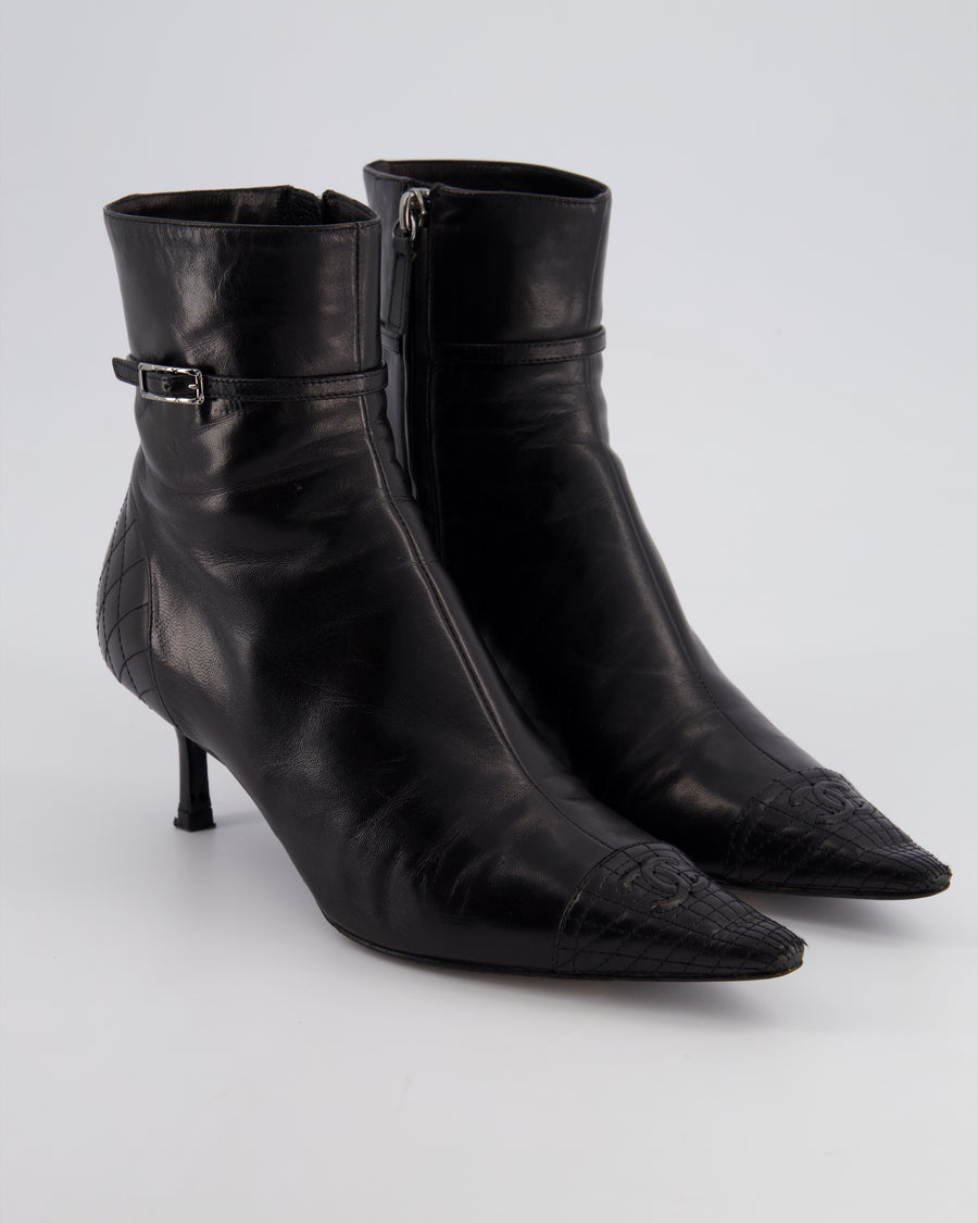 Chanel 05A Vintage Black Leather Pointed Toe Ankle Boots Size EU 36