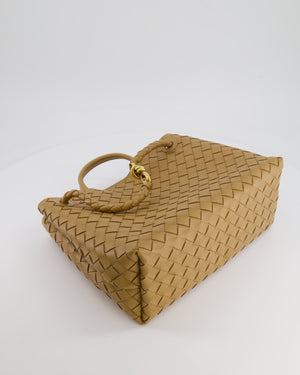 Bottega Veneta Medium Andiamo Bag in Praline Intrecciato Leather with Gold Hardware RRP £4,030