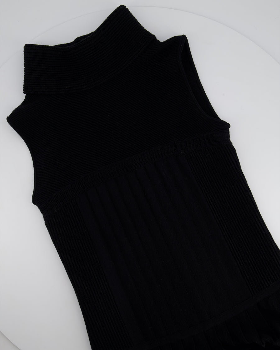 Chanel Black Sleeveless High-Neck Knitted Pleated Midi Dress with Pocket Detail Size FR 34 (UK 6)