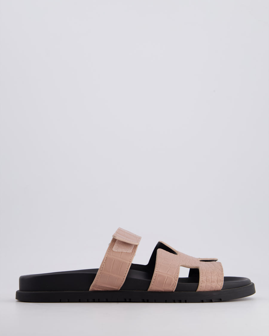 Hermès Rose Porecelaine Crocodile Leather Chypre Sandals Size EU 41