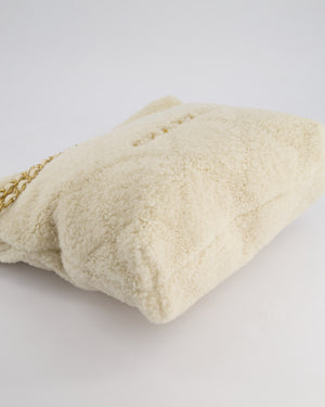 Chanel 24/K Beige Large 22 Shearling Bag with Champagne Gold Hardware