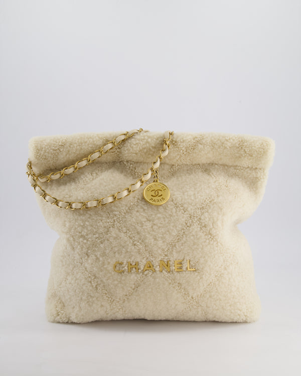 Chanel 24/K Beige Large 22 Shearling Bag with Champagne Gold Hardware