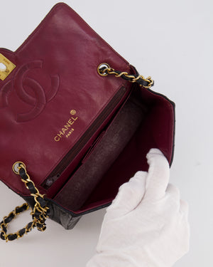 Chanel Vintage Black Small Single Flap Bag in Lambskin Leather with Round CC 24K Gold Hardware