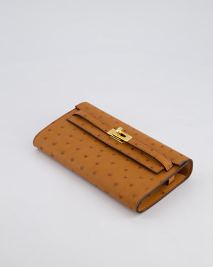 Hermès Kelly To Go Bag in Cognac Ostrich Leather with Gold Hardware
