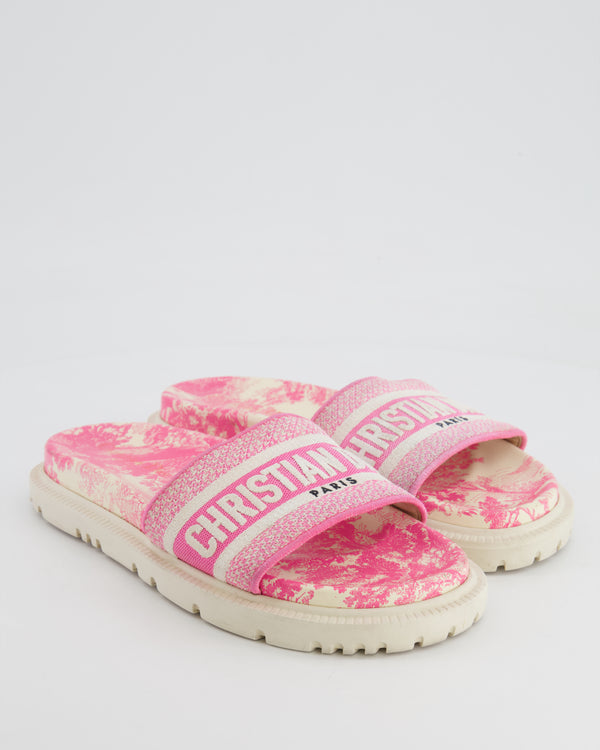 *FIRE PRICE* Christian Dior White and Neon Pink Dway Slide Size EU 38 RRP £620