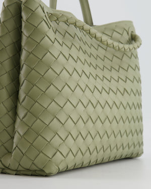 Bottega Veneta Medium Andiamo Bag in Travertine Intrecciato Leather with Gold Hardware RRP £4,030