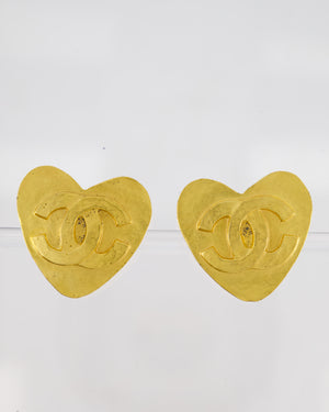*HOT* Chanel Vintage 95P Gold Heart Clip On Earrings with CC Detail