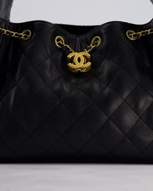 *SUPER RARE* Chanel Black 25 Small Handbag in Grained Calfskin Leather with Antique Gold Hardware