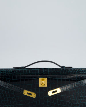 *HOT COLOUR* Hermès Kelly Cut Bag in Vert Cypress Shiny Porosus Crocodile Leather with Gold Hardware