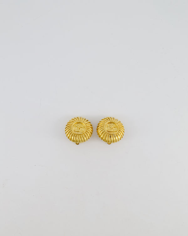 Chanel Vintage Gold Textured Small Round Clip-On Earrings with CC Logo
