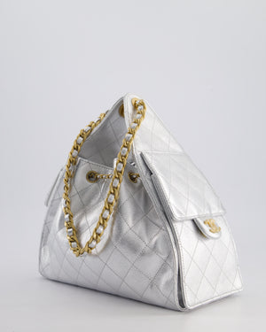 *RARE* Chanel 25 Small Handbag in Metallic Silver Grained Calfskin Leather with Antique Gold Hardware&nbsp;