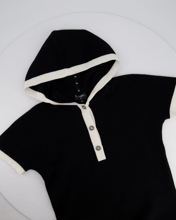 *HOT* Chanel 24C Navy Knitted Short Hooded Dress with Silver & Black CC Buttons Detail Size FR 34 (UK 8)