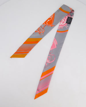 Hermès Grey Colour Super Silk Ex-libris Pattern Design Twilly