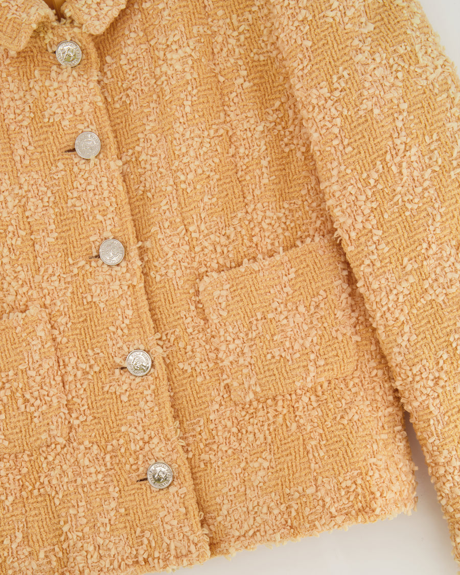 Chanel 96/P Peach Tweed Jacket with Silver CC Medallion Logo Buttons Size FR 36 (UK 8)